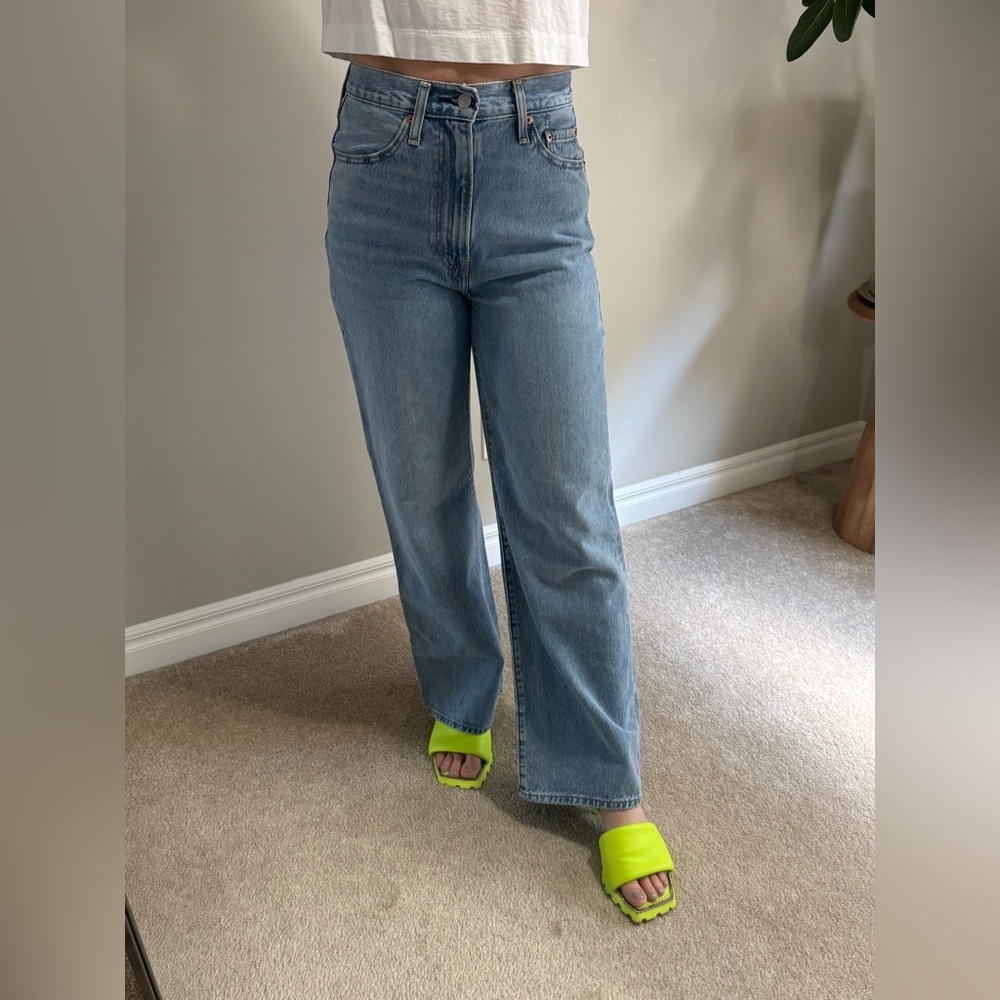 Levi’s Ribcage Wide Leg Jean